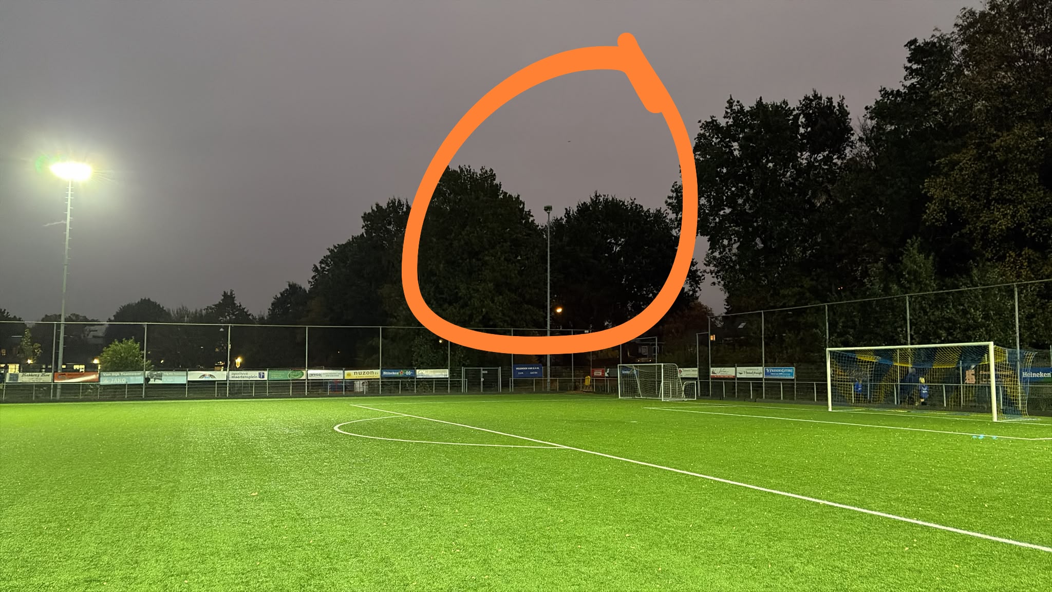 Lichtmast tijdelijk buiten gebruik
